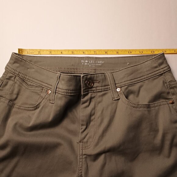 Chico's Jeans Size 2P Slim Leg Crop Low Rise Sage Green Color - Picture 6 of 9